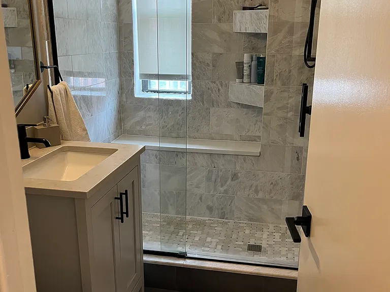1 Scott Cir #504 — Photo 6