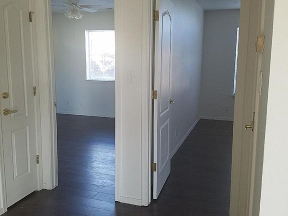 2nd image of 1515 Canyon Hills Dr NE