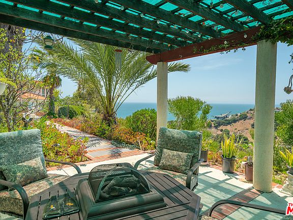 4th image of 21021 Las Flores Mesa Dr