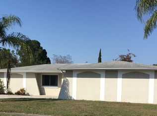 5701 Elena Dr, Holiday, FL 34690