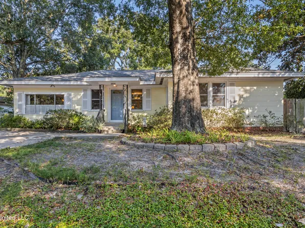 2534 Wilson Rd, Biloxi, MS 39531