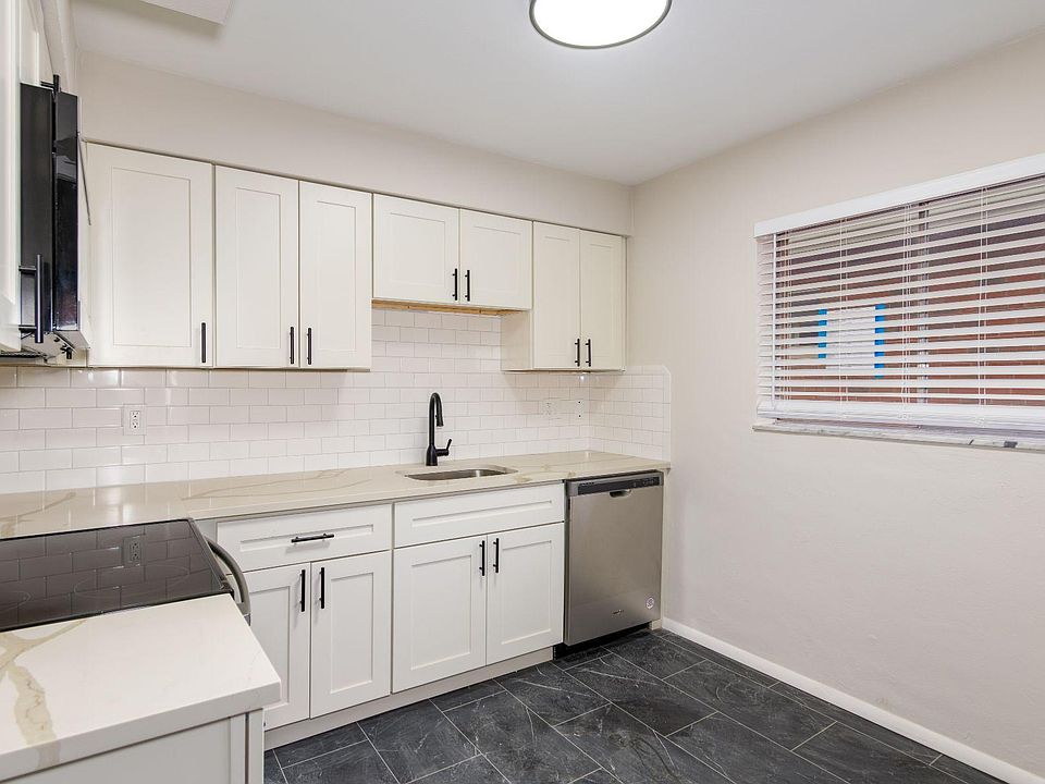 Lindenwood Heights Apartments 3820 Tamm Ave Saint Louis MO Zillow