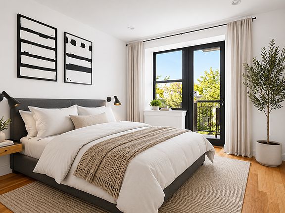 3rd image of 315 Cornelia St #6