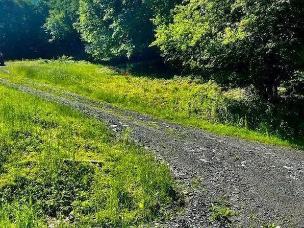 272 Shickshinny Valley Rd, Shickshinny, PA 18655