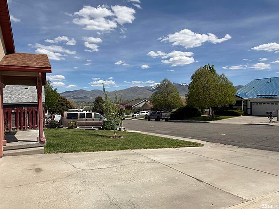 4th image of 674 W National Ave