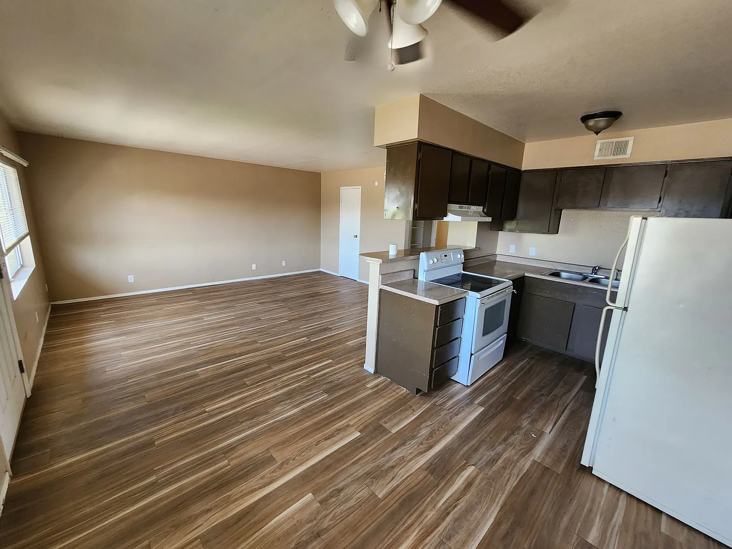 4796 Nova Lane Unit 4 — Photo 2