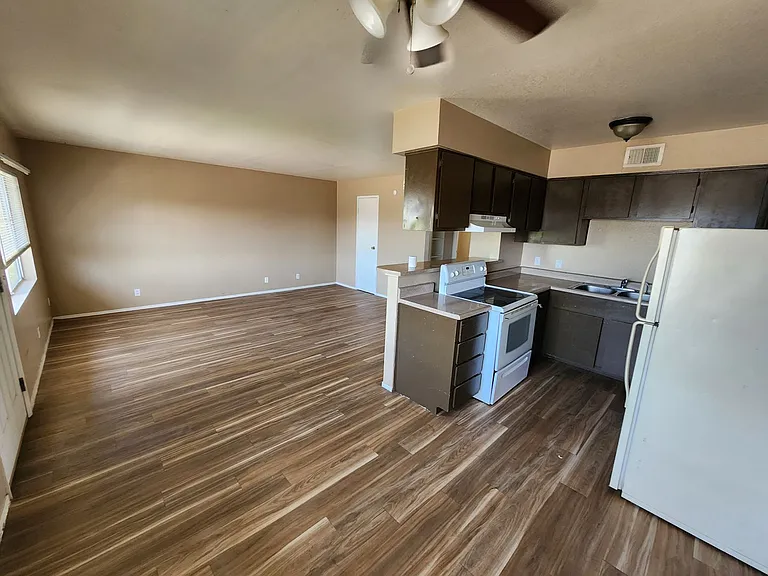 4796 Nova Ln #4 — Photo 2