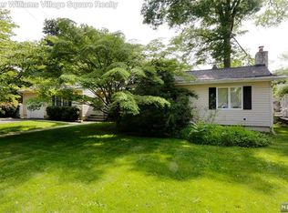 31 Allwood Ter, Wayne, NJ 07470