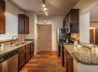 4825 Cameron Ridge Dr #1-135, Indianapolis, IN 46240