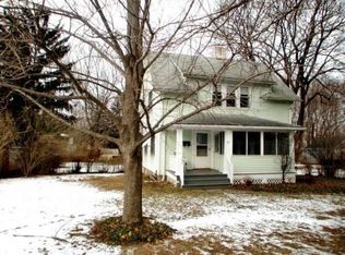 25 Weston Ave, Fishkill, NY 12524