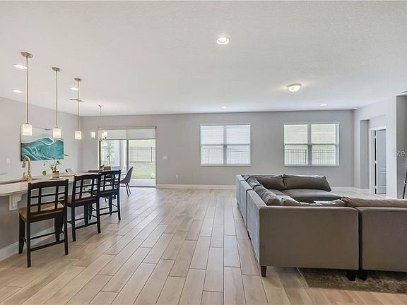 5th image of 2277 Pontederia Ct