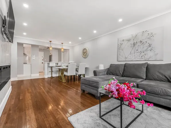 1717 E 18th St APT 2M, Brooklyn, NY 11229