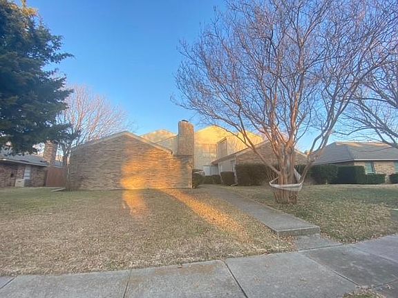 2nd image of 3102 Townbluff Dr