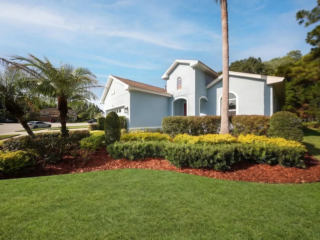 3 bed, 2.0 bath, 1684 sqft, $2,750 — Photo 3