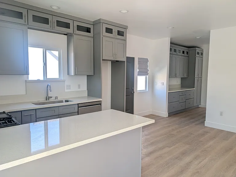1207 N Glenarbor St — Photo 2