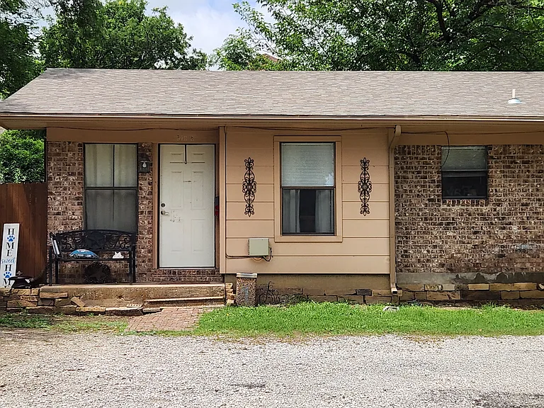 909 W Laurel St #A — Photo 15