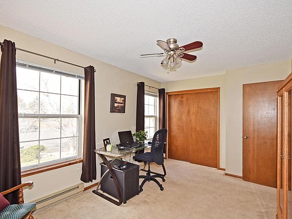 Large Second Bedroom 