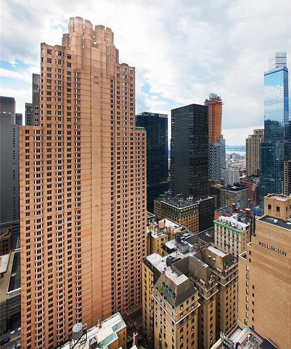 1st image of 150 W 56th St APT 3412