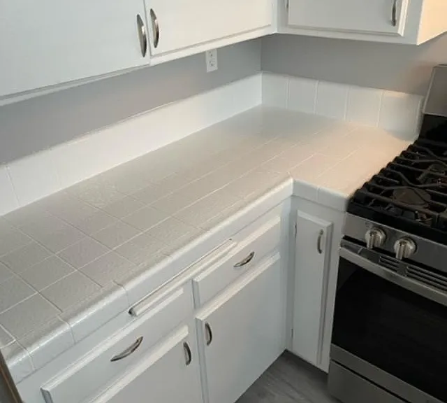 1875 Thomas Ave #11 — Photo 12