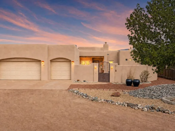 1716 Shoshone Trl NE, Rio Rancho, NM 87144