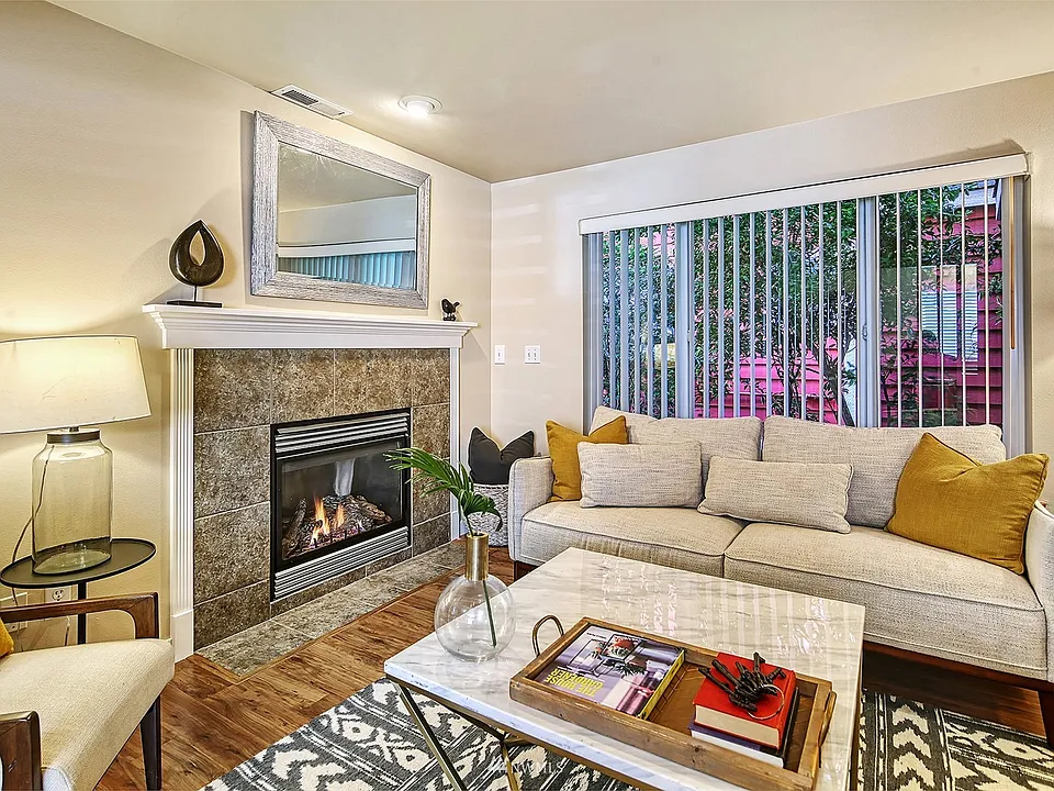 Family room. 
