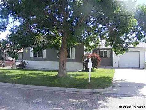 3rd image of 603 Kearney Dr