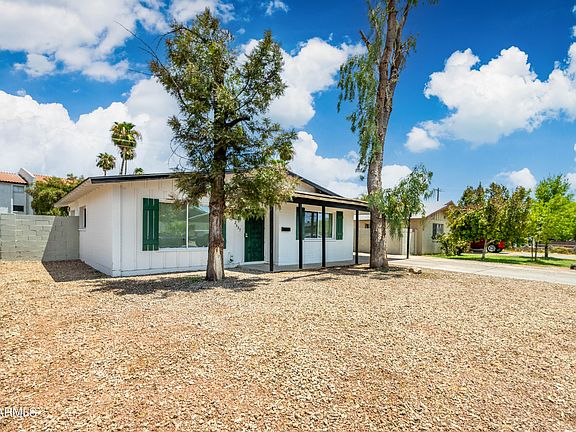 3rd image of 2637 N 52ND Avenue