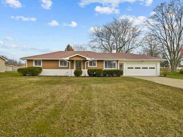 1134 Dresden Dr, Mansfield, OH 44905