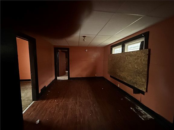 4th image of 449 7th St