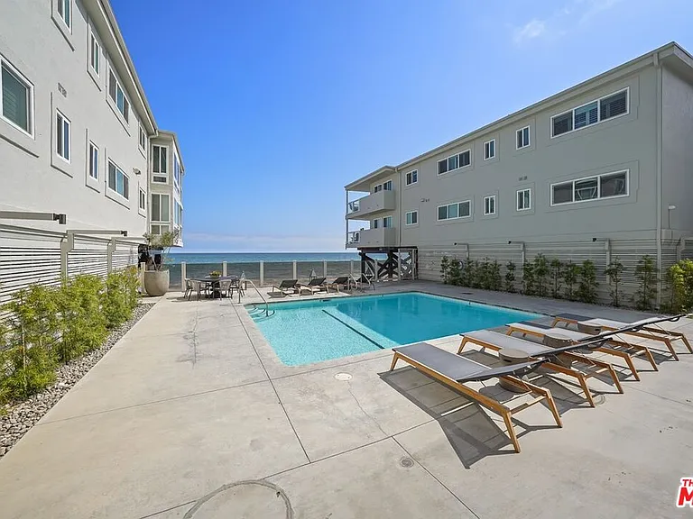 22626 Pacific Coast Hwy #2 — Photo 17