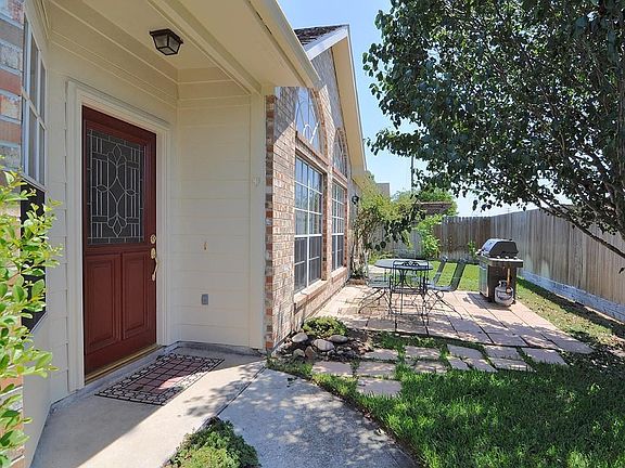 3rd image of 3802 Carnegie Park Ct
