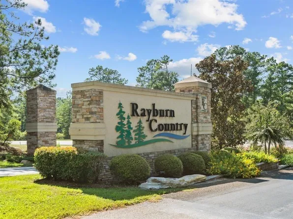 81 Sugarberry Dr #17, Brookeland, TX 75931