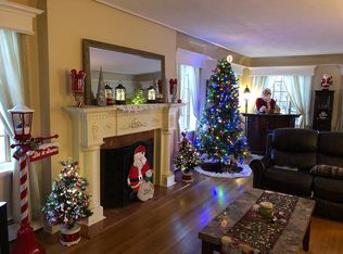 1300 Washington Rd, Mt Lebanon, PA 15228