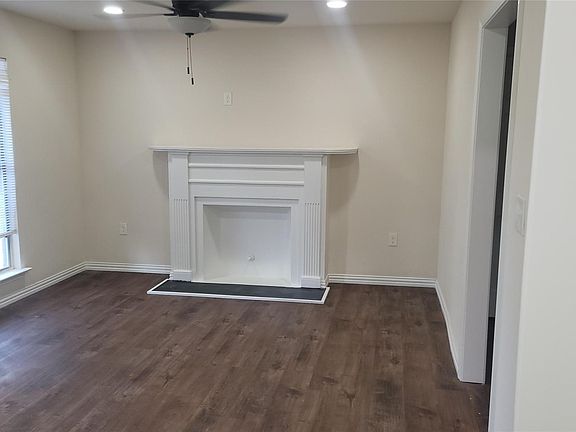 2nd image of 4714 Kildare Ave