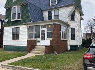 223 W 10th St, Michigan City, IN