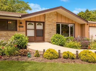 6845 N Range Line Rd, Glendale, WI 53209