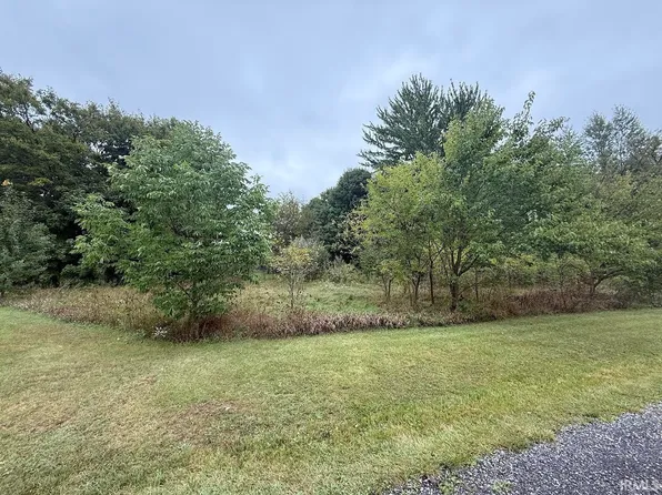 S Mellwood Park Drive East Dr, Kimmell, IN 46760