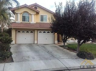 2434 Venice Dr, Delano, CA