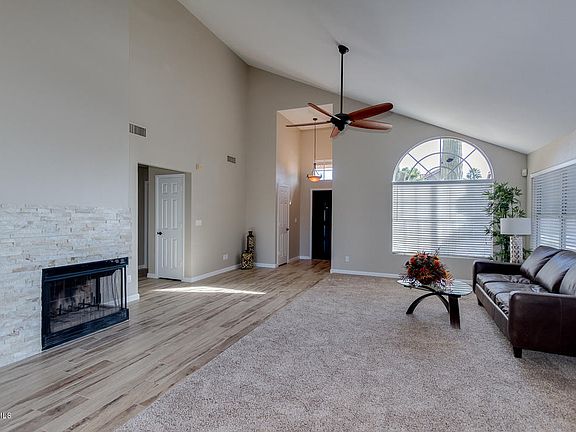 5th image of 1248 E Glenhaven Dr