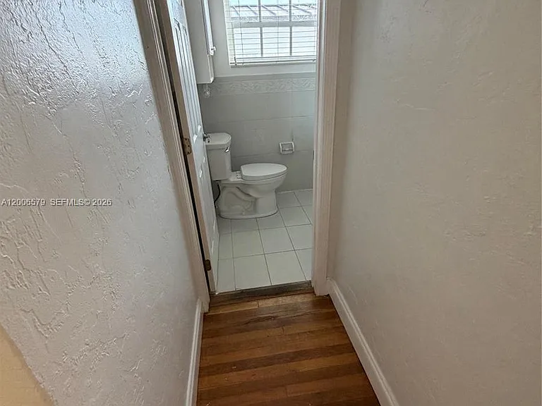 5321 NW 9th Ave — Photo 10