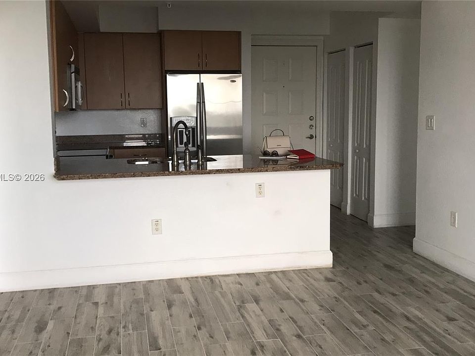 1st image of 1830 Radius Dr APT 407