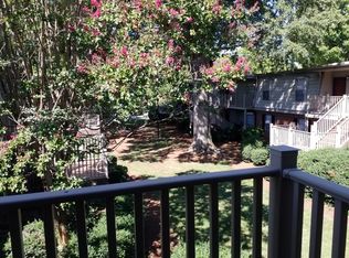 3816 Country Club Rd APT J, Winston Salem, NC 27104