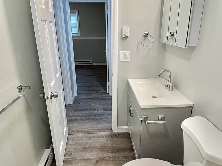 335 Plantation St #1-R — Photo 10