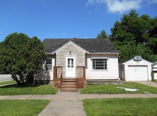 529 Lafayette St, Winona, MN 55987