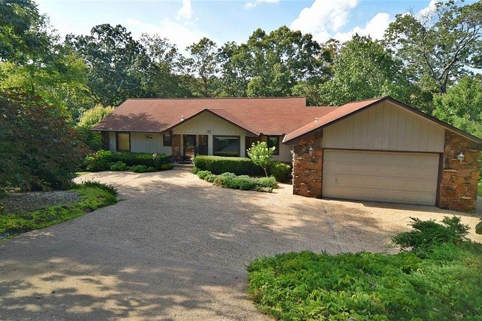 1st image of 31 Neffwood Ln