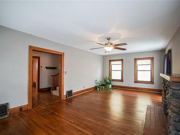 5th image of 55 Palmer Ave