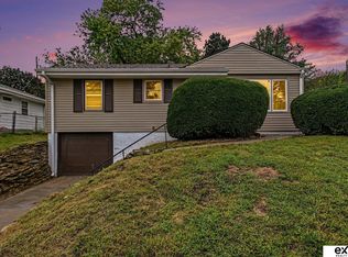 2820 S 76th Ave, Omaha, NE 68124