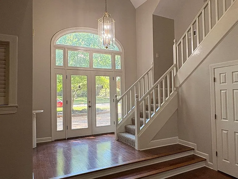 1703 Bryn Mawr Cv — Photo 5