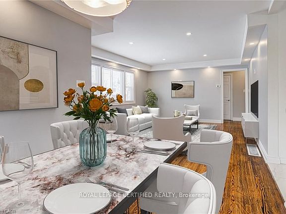 4th image of 54 Duncombe Dr