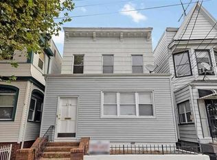 226 Neptune Ave #2, Jersey City, NJ 07305